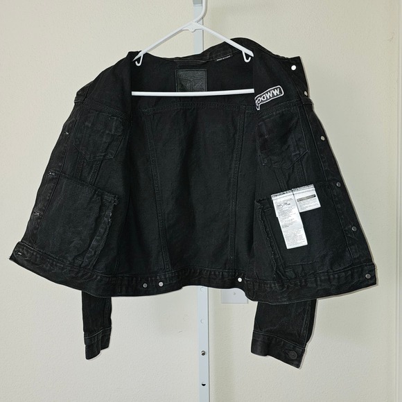 *RARE* APPLE WWDC 2017 x LEVI'S Women's Black Denim Trucker Button Jacket Sz M - Picture 3 of 15